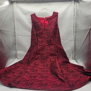 White House BlackMarket Red Floral Sz 14 Sleeveless Sexy Holiday Party Red Dress